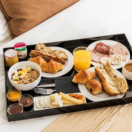 Maison Pigalle Otel 4*