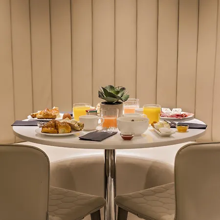 Maison Pigalle Paris