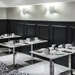 Hotel Trinité Haussmann 4*