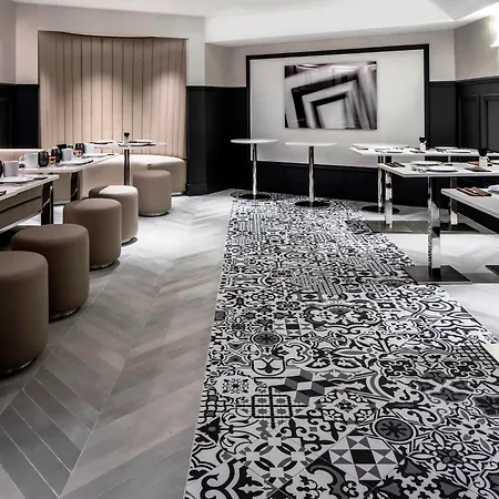 Maison Pigalle 4* Párizs