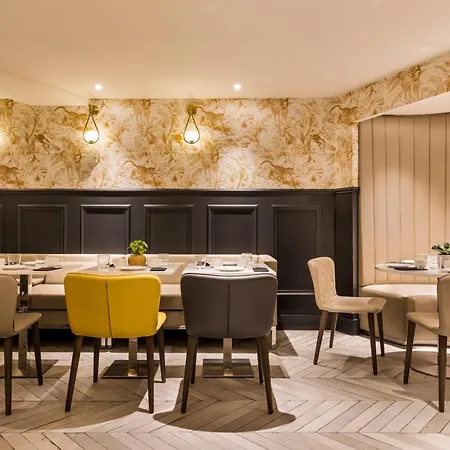 ホテル Maison Pigalle パリ