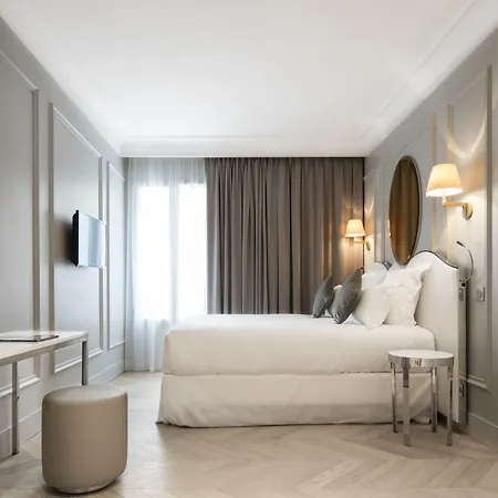 Hotel Maison Pigalle 4*