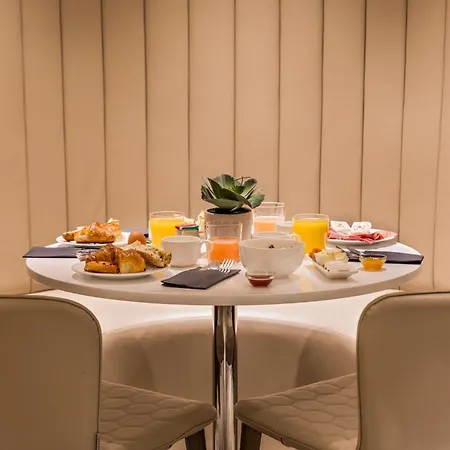 Maison Pigalle Paris