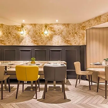Maison Pigalle Szálloda 4*