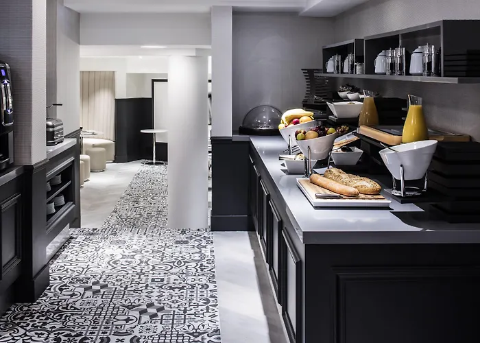 Maison Pigalle Hotel 4*