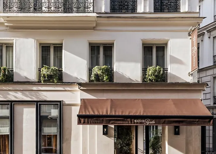 Hotel Maison Pigalle 4*