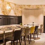 Maison Pigalle 4*