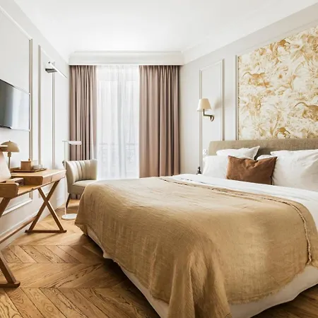 Maison Pigalle Paris