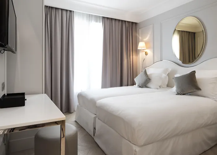 Maison Pigalle Hotel 4*
